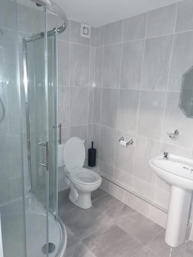 Oak House Apartment Ennis Eksteriør bilde